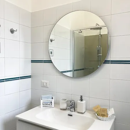 ベッド・アンド・ブレックファスト Domus Liventa 3*