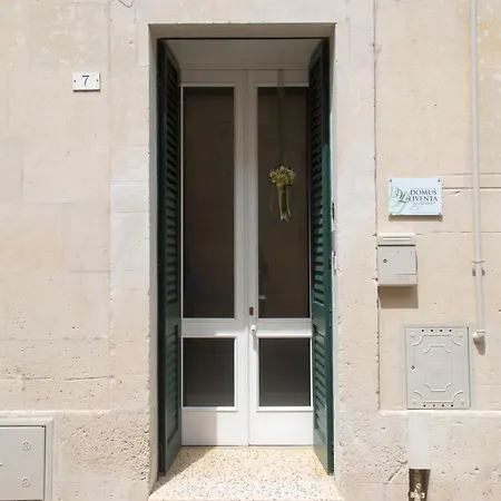 Domus Liventa ベッド・アンド・ブレックファスト Cursi