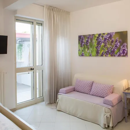 Domus Liventa Bed & Breakfast Cursi