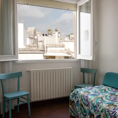 לינה וארוחת בוקר Domus Liventa