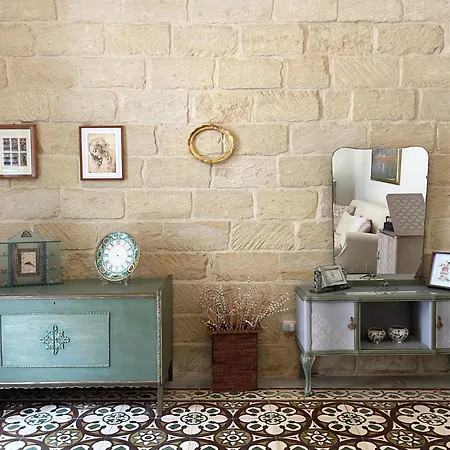 Nocleg ze śniadaniem Domus Liventa 3*